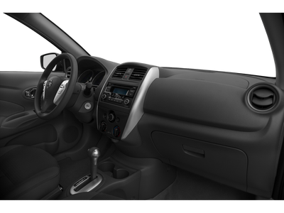2015 Nissan Versa SV