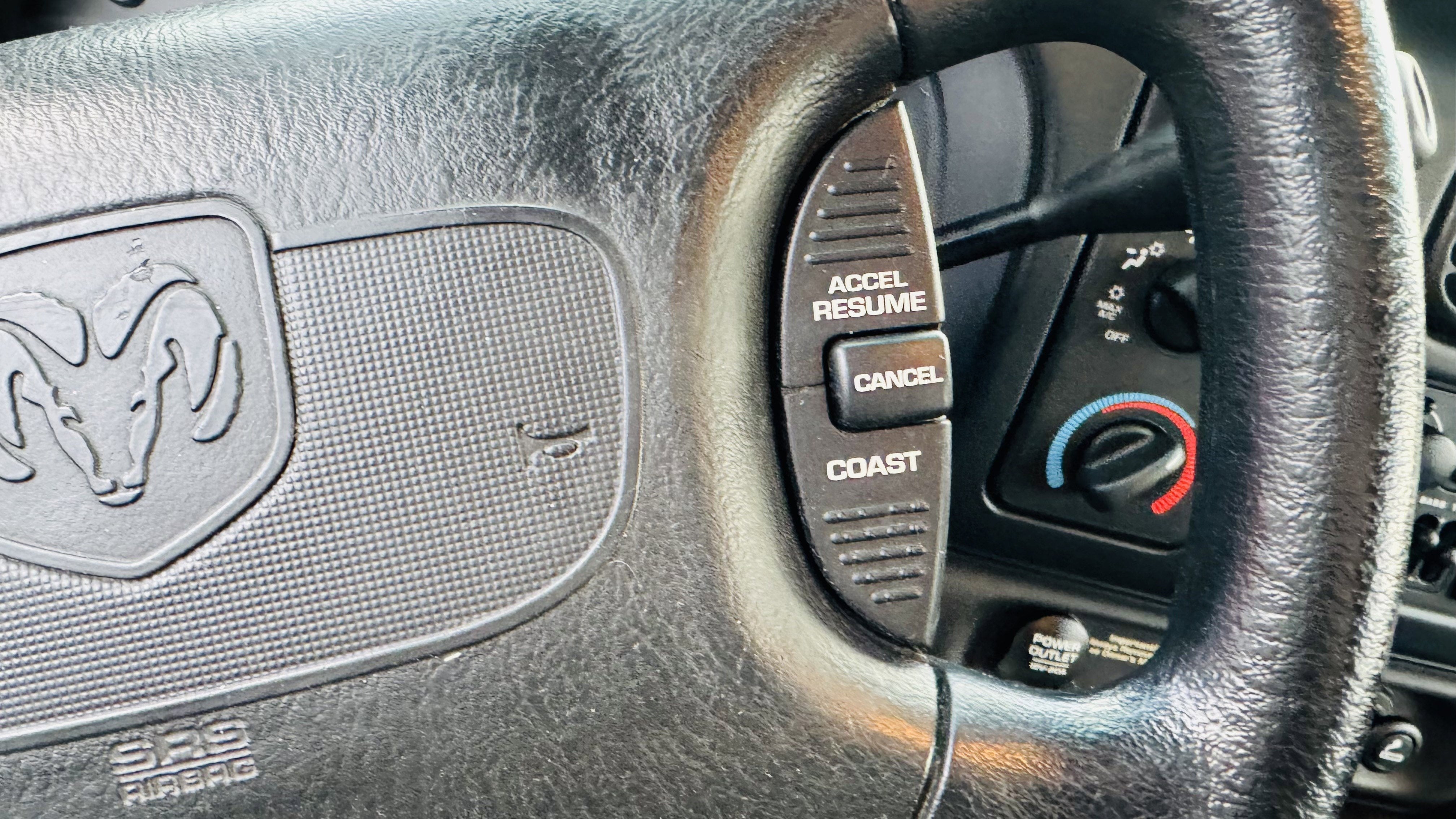 1999 Dodge Dakota SLT