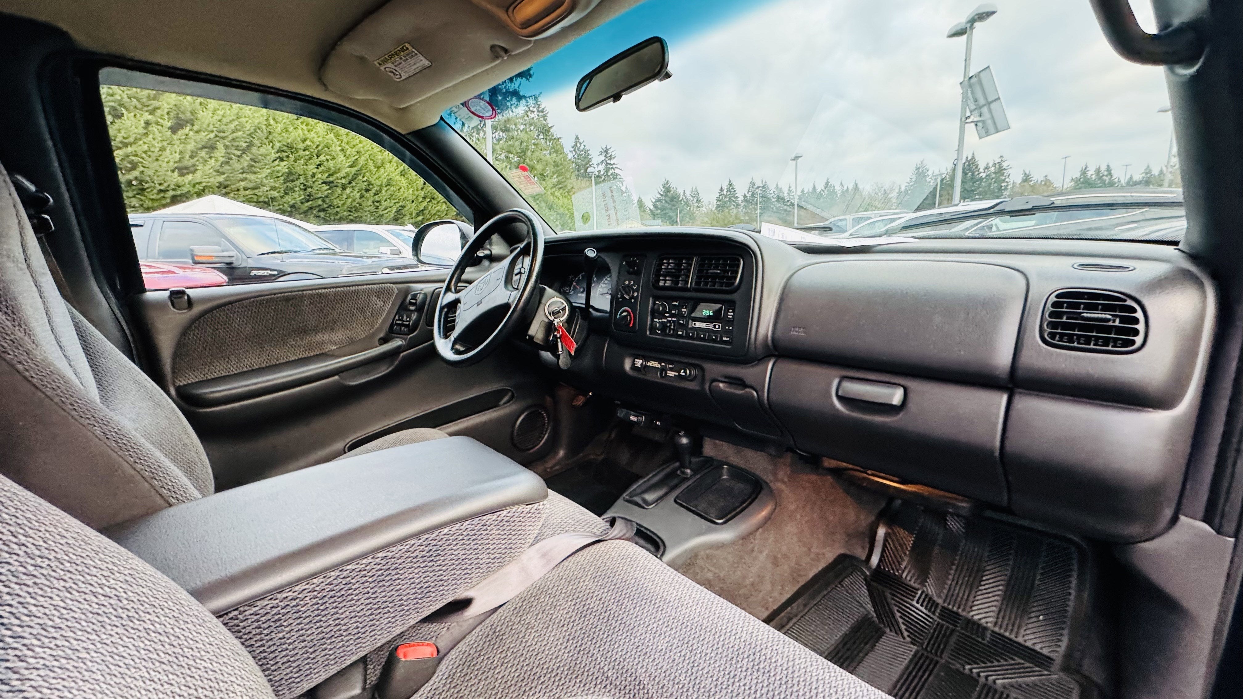 1999 Dodge Dakota SLT