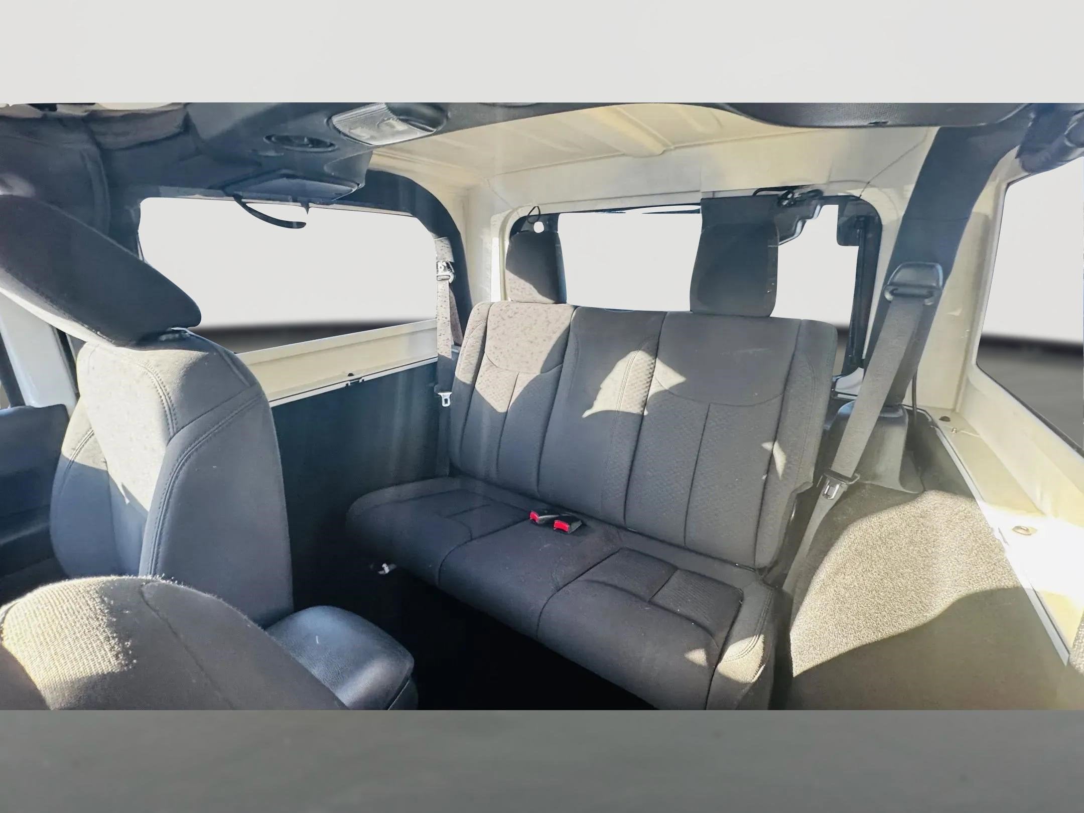 2016 Jeep Wrangler Sport