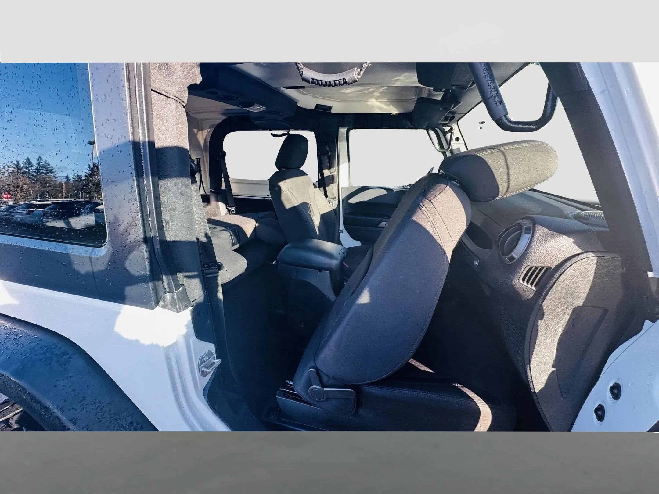 2016 Jeep Wrangler Sport