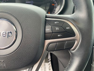 2019 Jeep Grand Cherokee Laredo