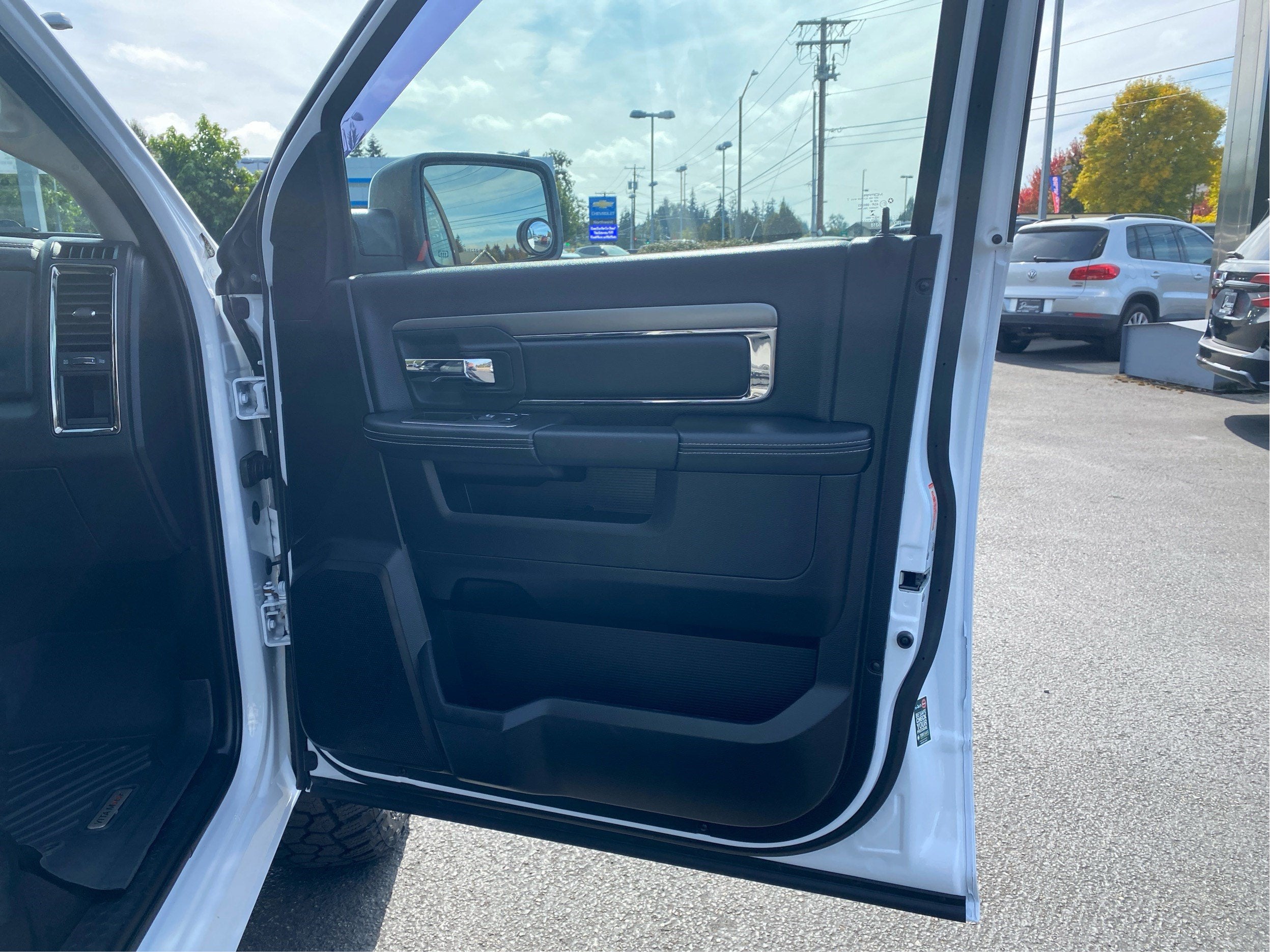 2014 RAM 1500 Sport