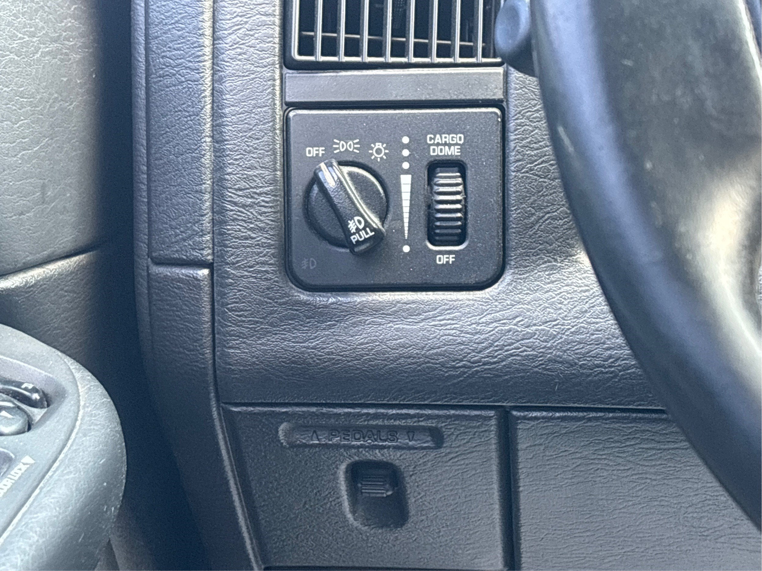 2005 Dodge Ram 1500 SLT