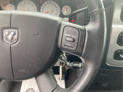 2005 Dodge Ram 1500 SLT