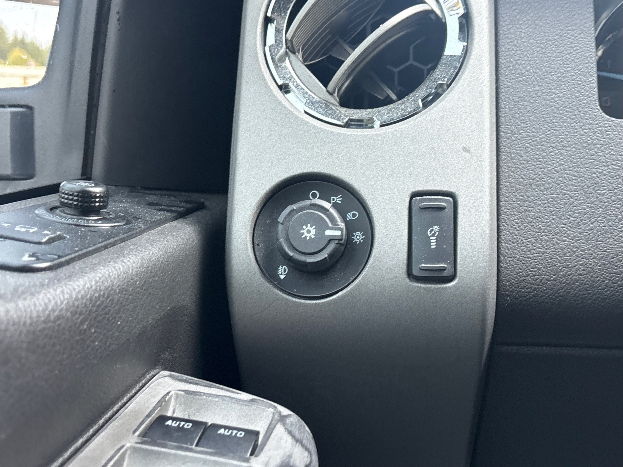 2013 Ford F-350 LARIAT