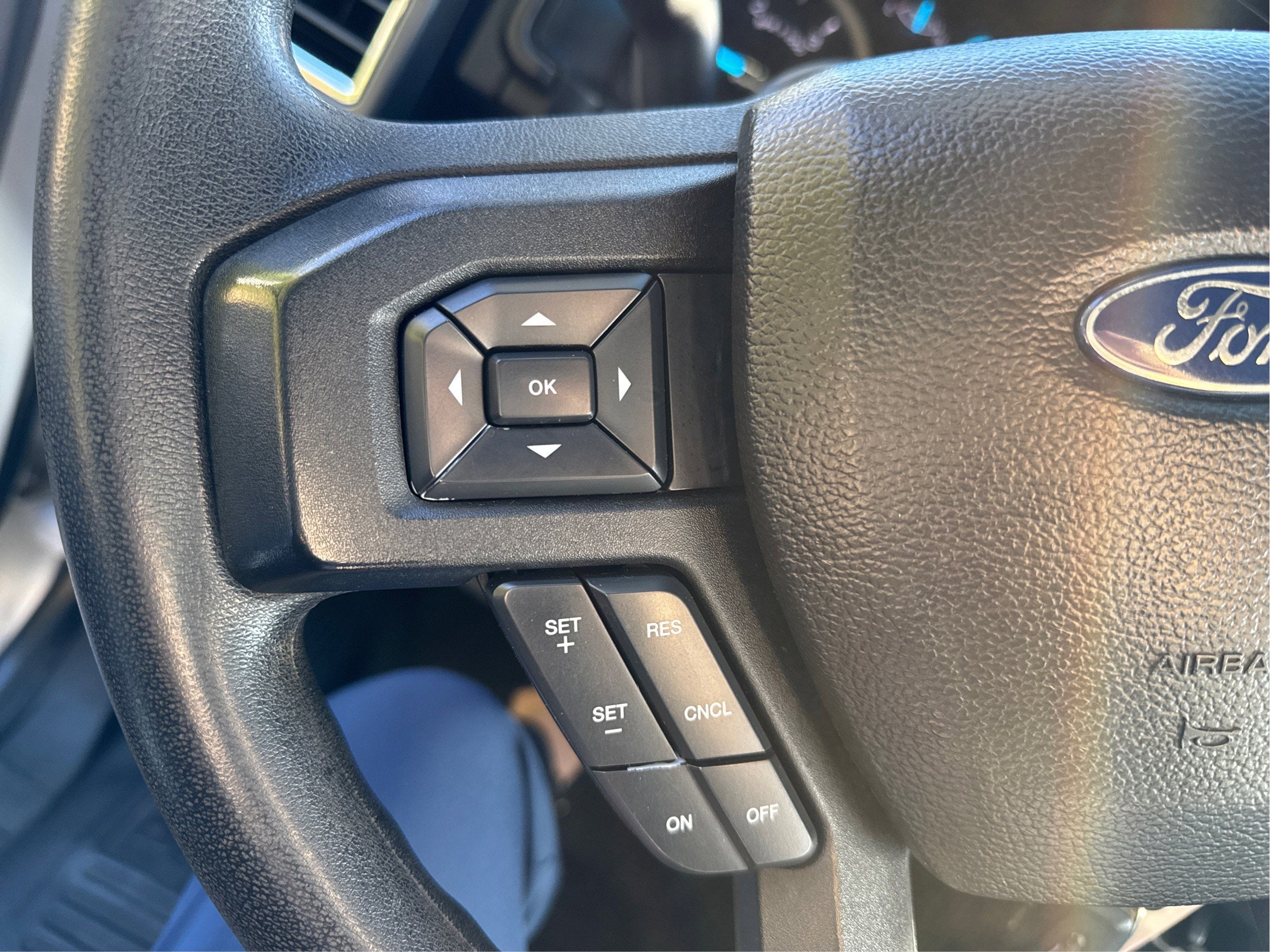 2018 Ford Super Duty F-350 SRW XL