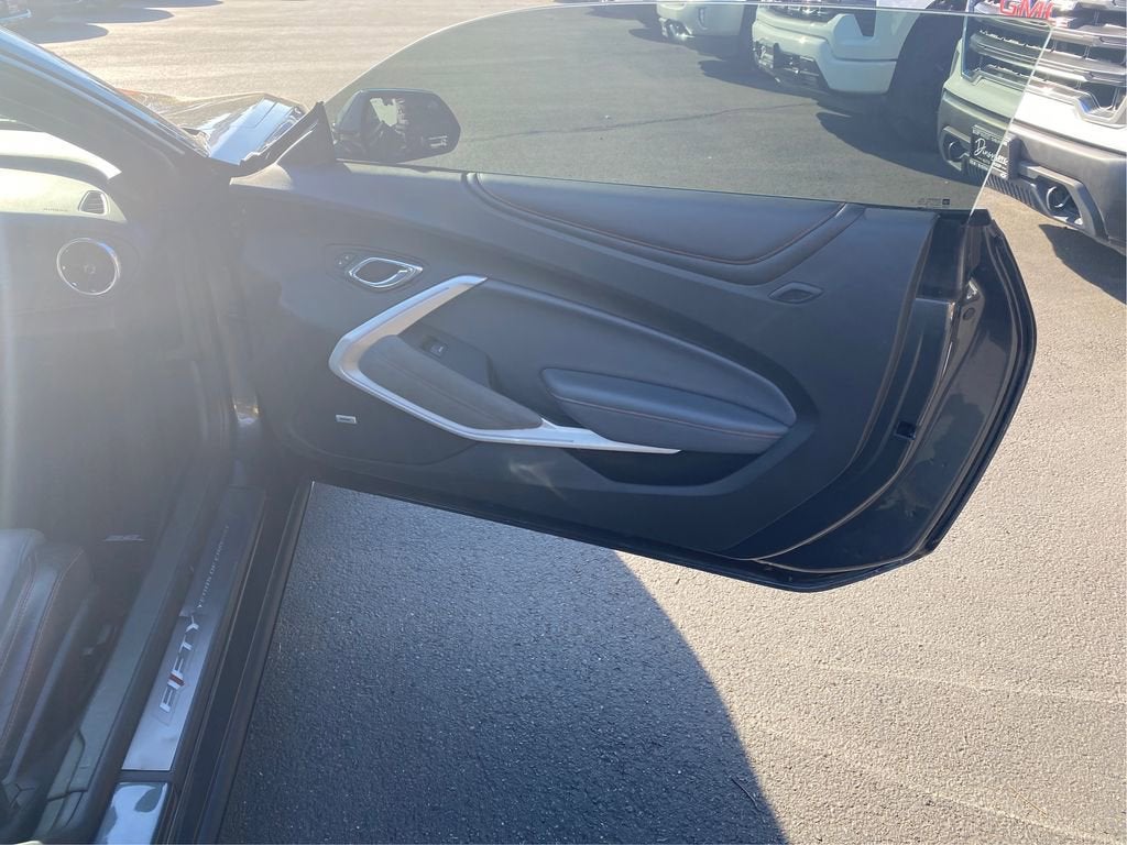 2017 Chevrolet Camaro 2LT