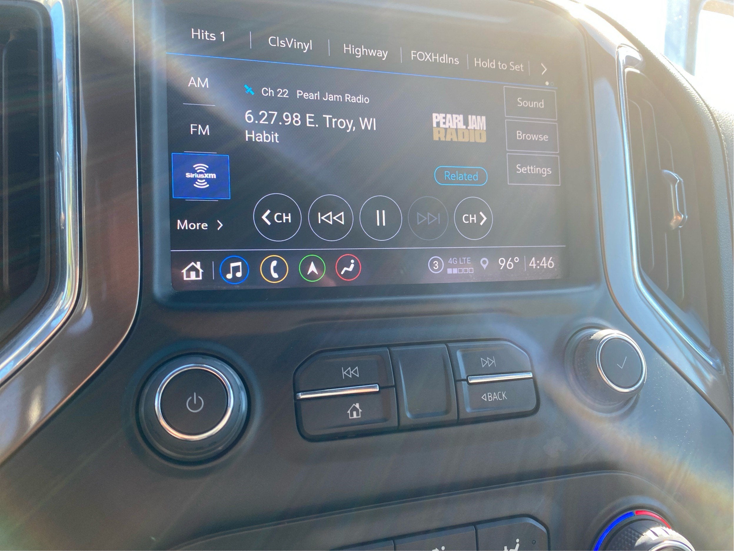 2022 Chevrolet Silverado 3500 HD High Country DRW