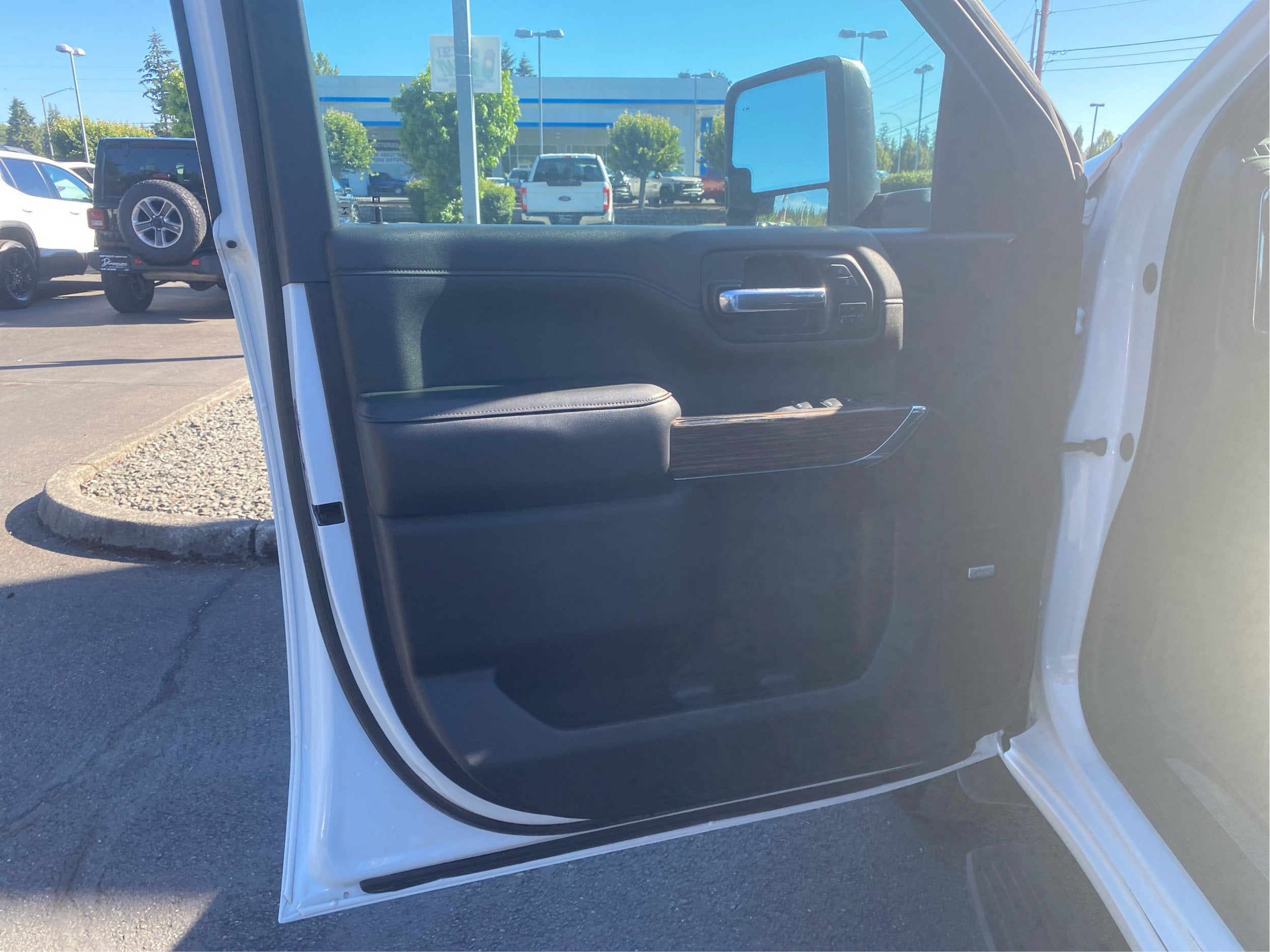 2022 Chevrolet Silverado 3500 HD High Country DRW