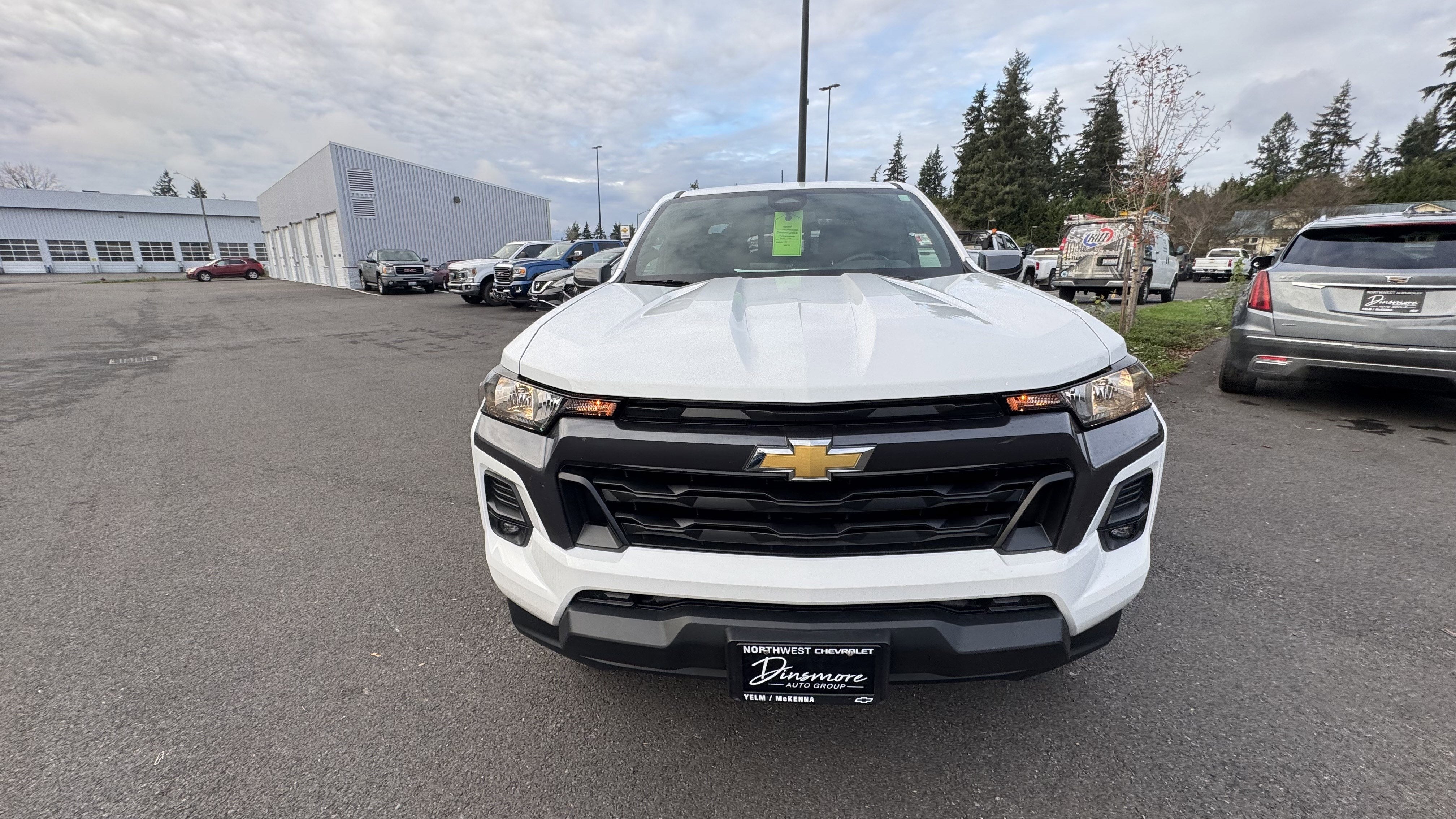 2024 Chevrolet Colorado LT