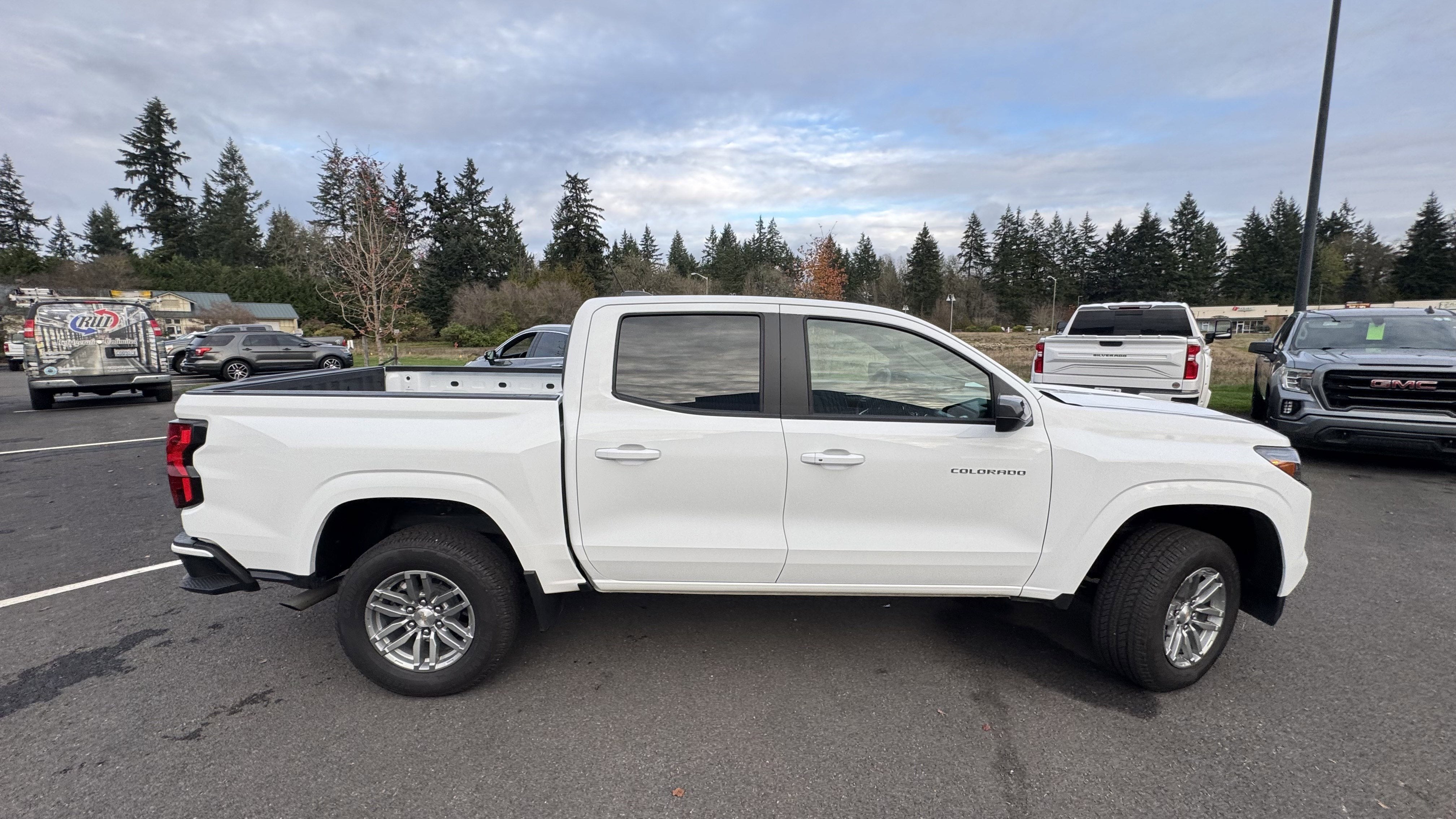 2024 Chevrolet Colorado LT
