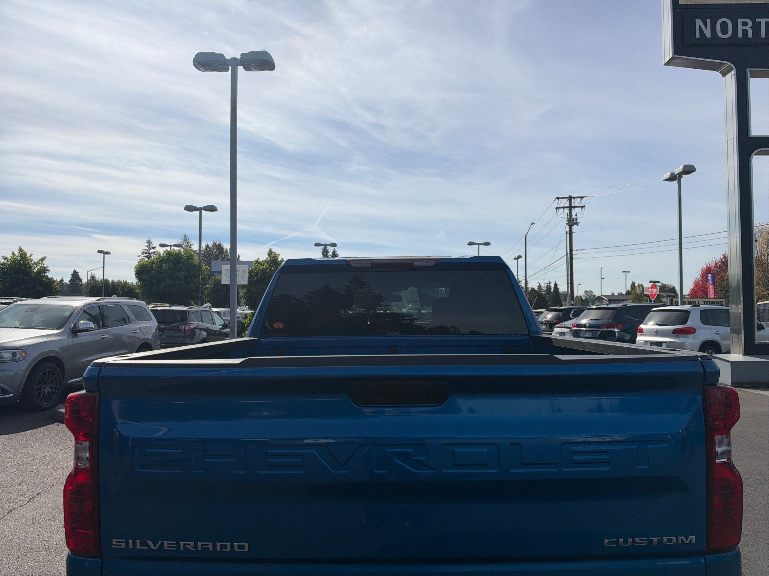 2023 Chevrolet Silverado 1500 Custom