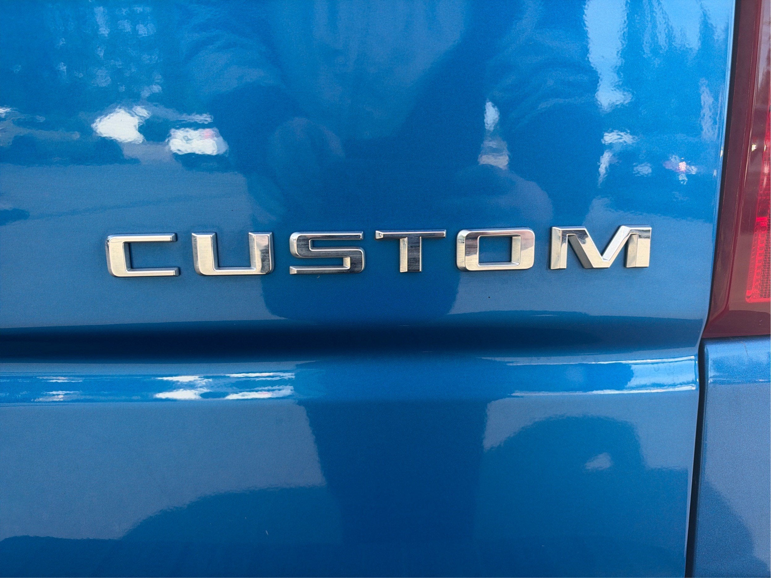 2023 Chevrolet Silverado 1500 Custom