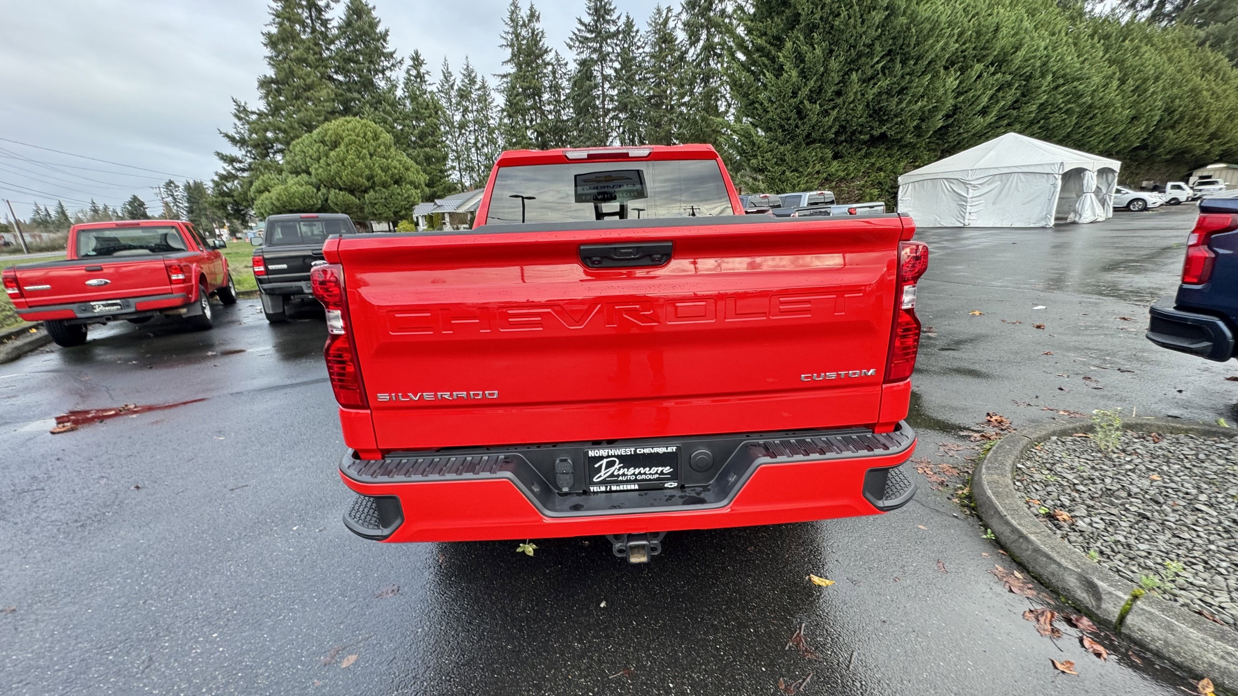 2025 Chevrolet Silverado 1500 Custom