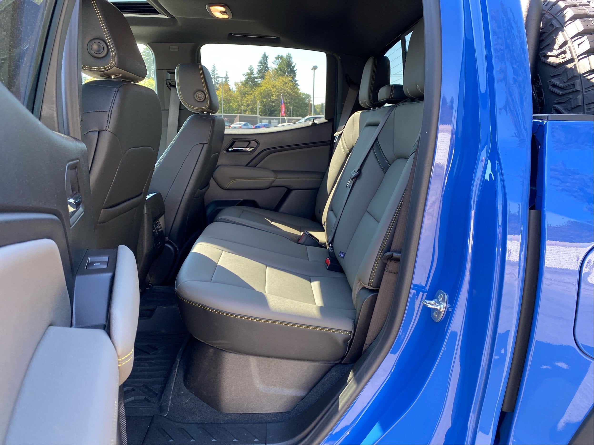 2025 Chevrolet Colorado ZR2