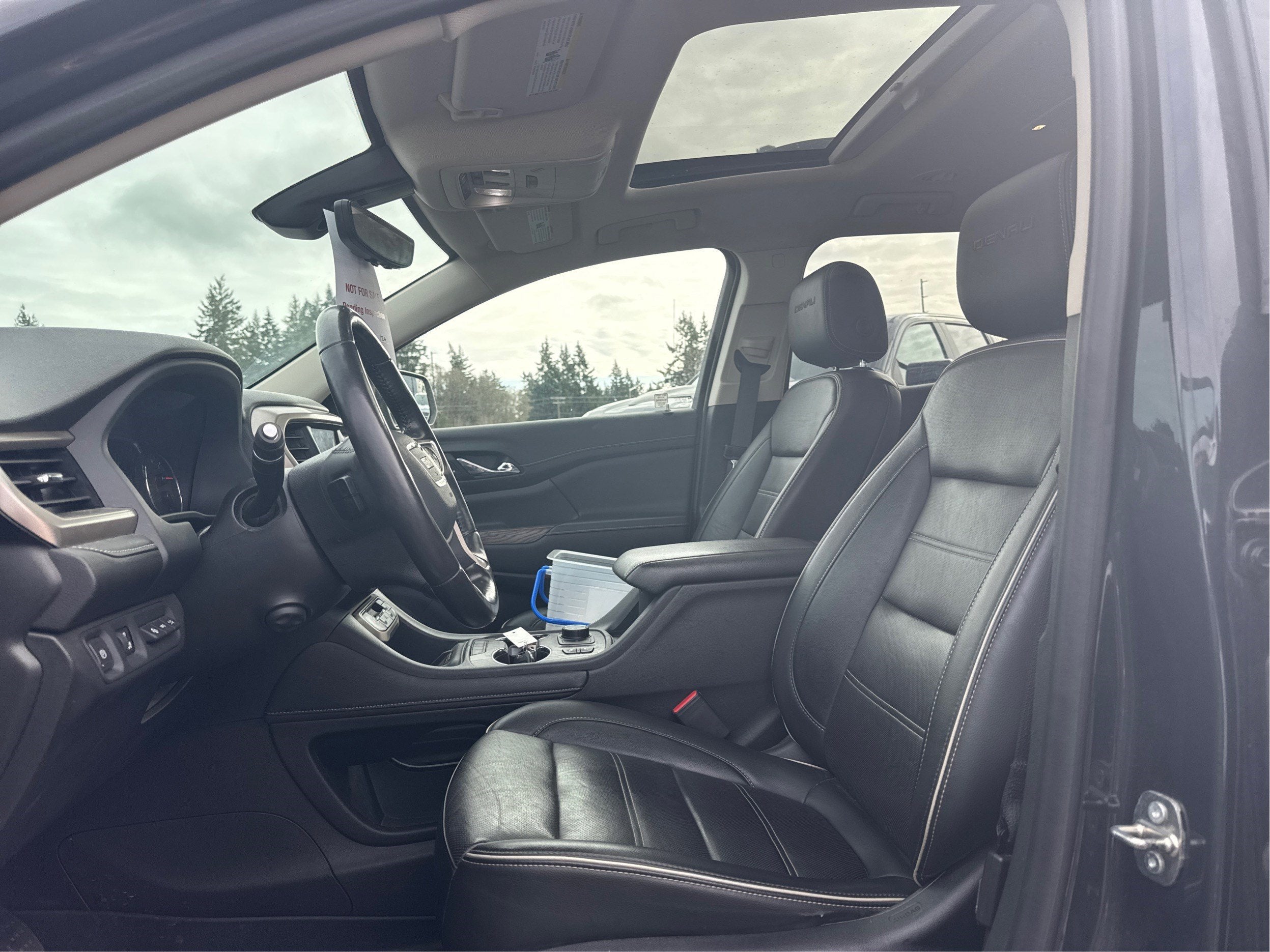 2021 GMC Acadia Denali