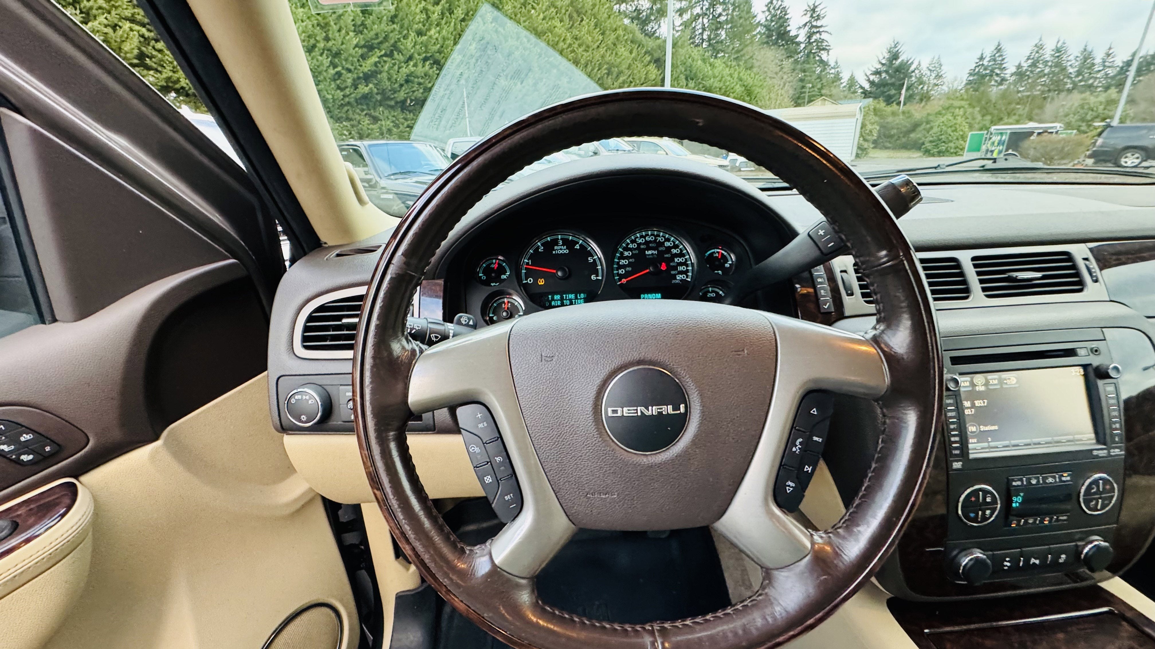 2013 GMC Yukon Denali