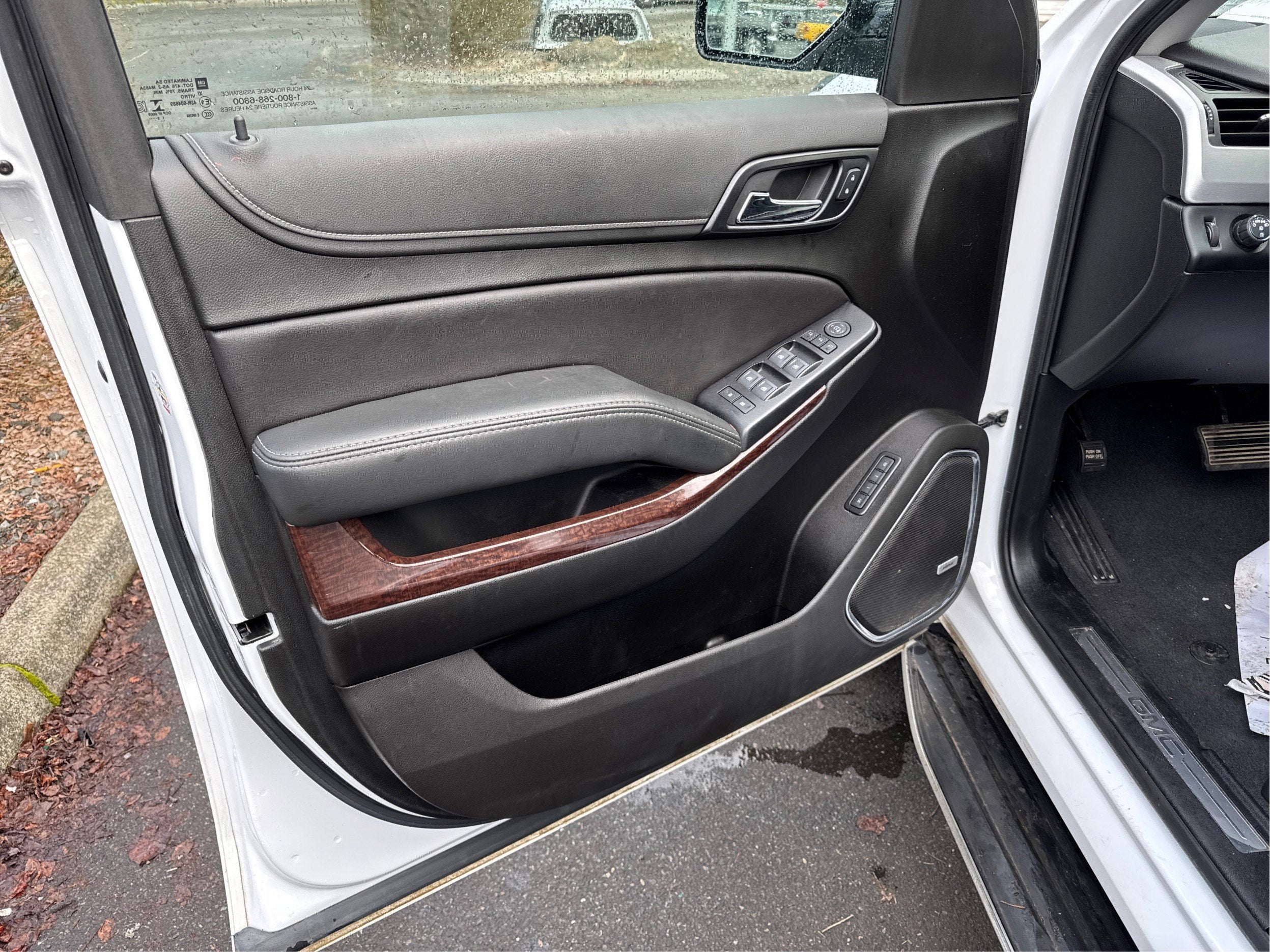 2020 GMC Yukon XL SLT