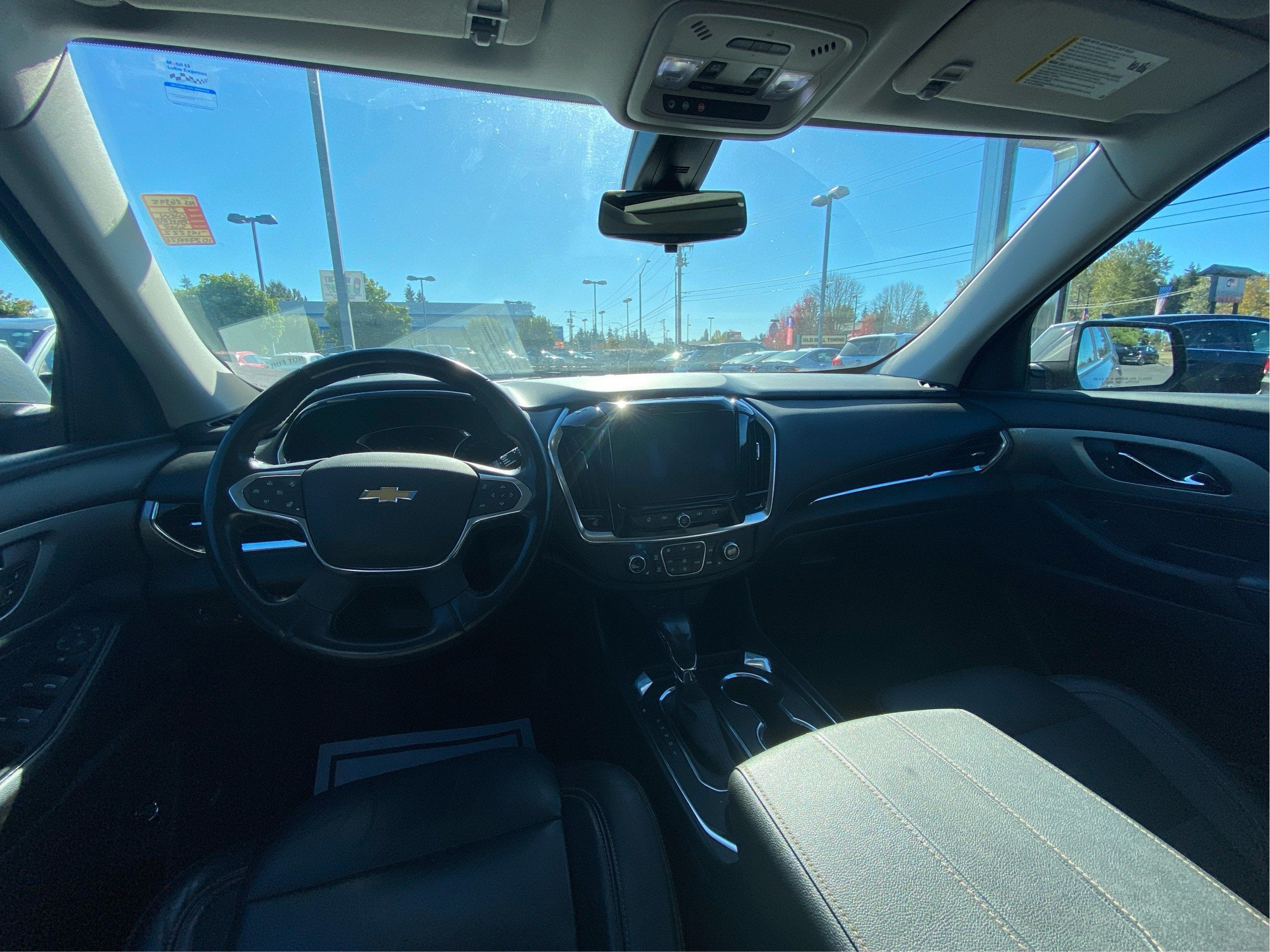 2021 Chevrolet Traverse LT Leather