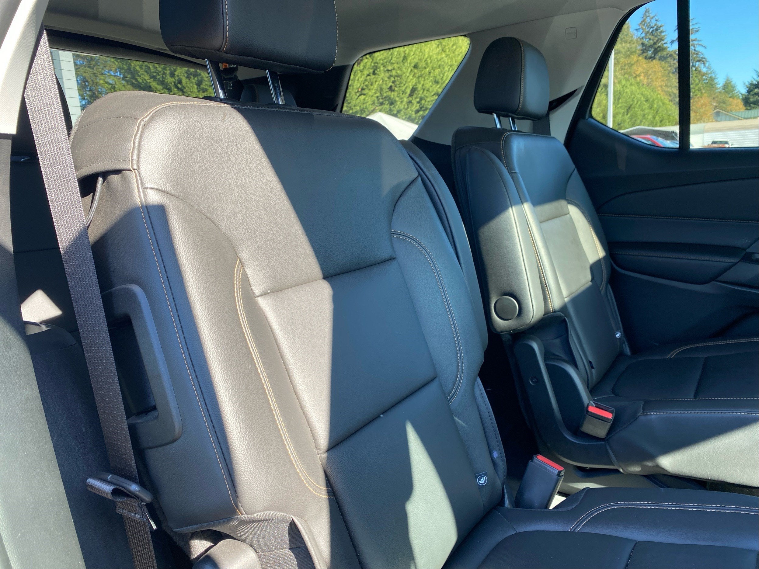 2021 Chevrolet Traverse LT Leather