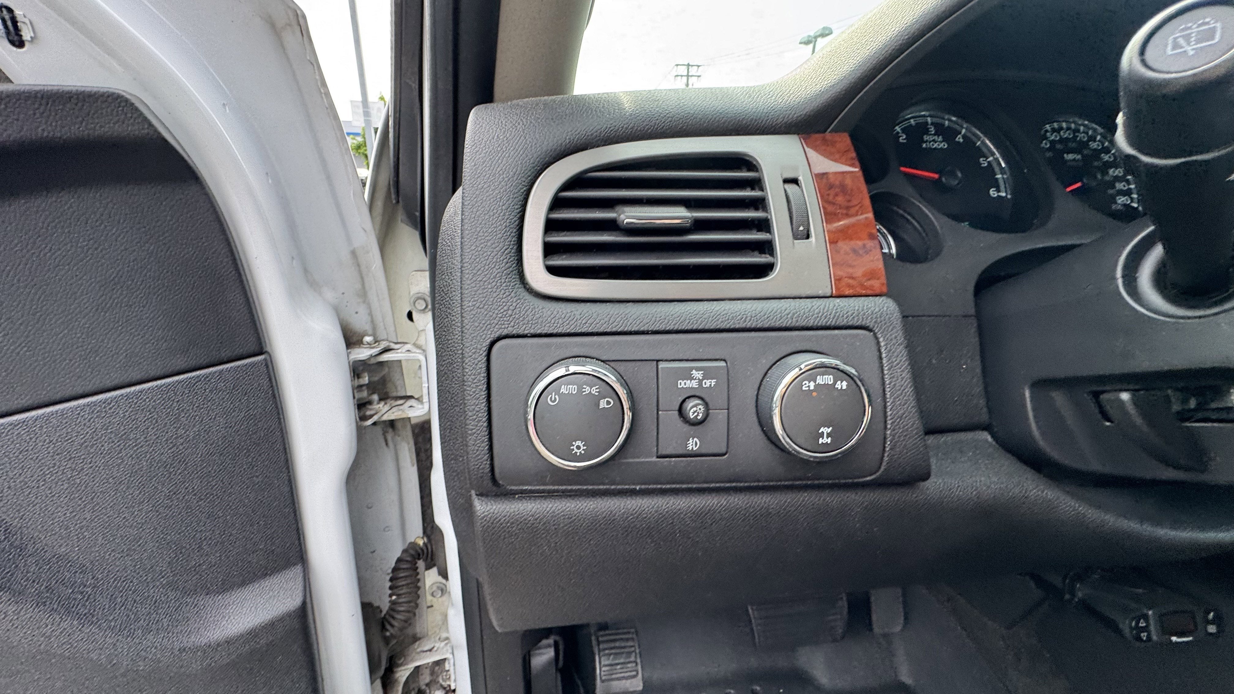 2012 Chevrolet Suburban LT