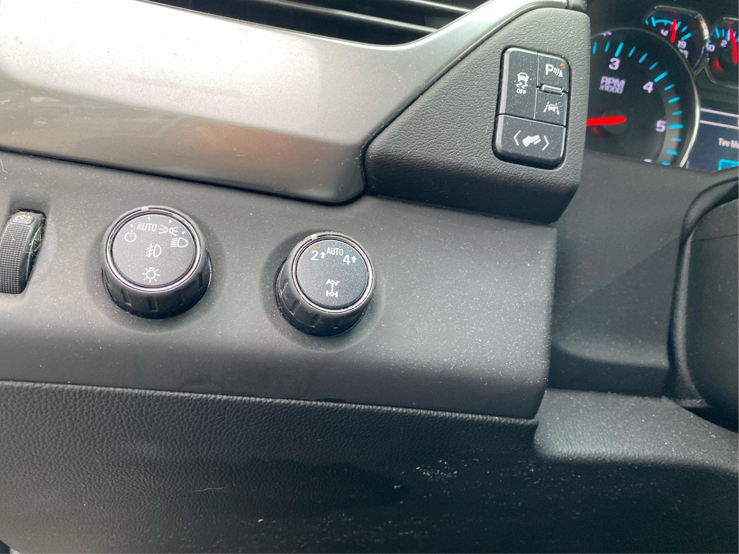 2018 Chevrolet Suburban Premier