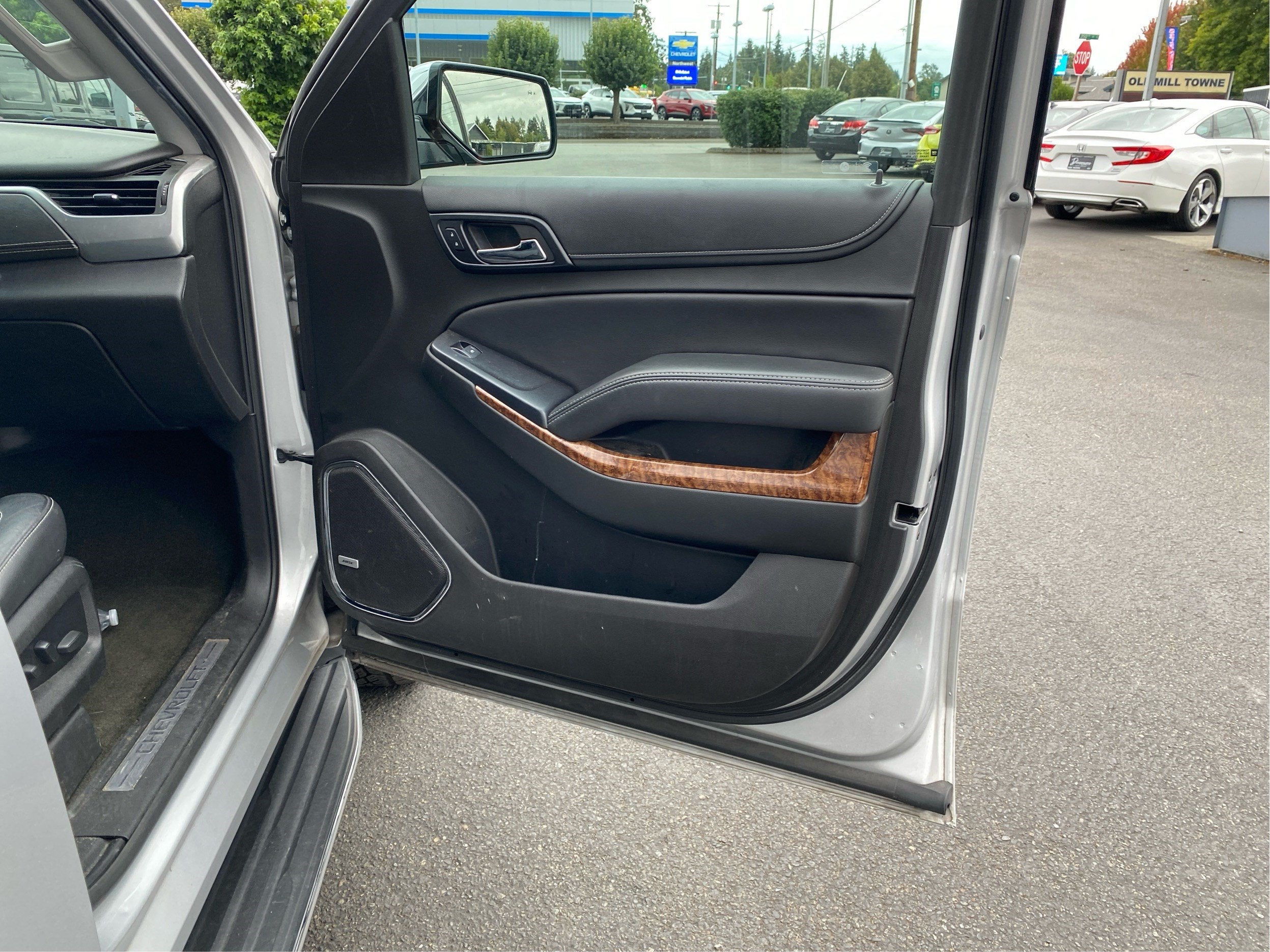 2018 Chevrolet Suburban Premier