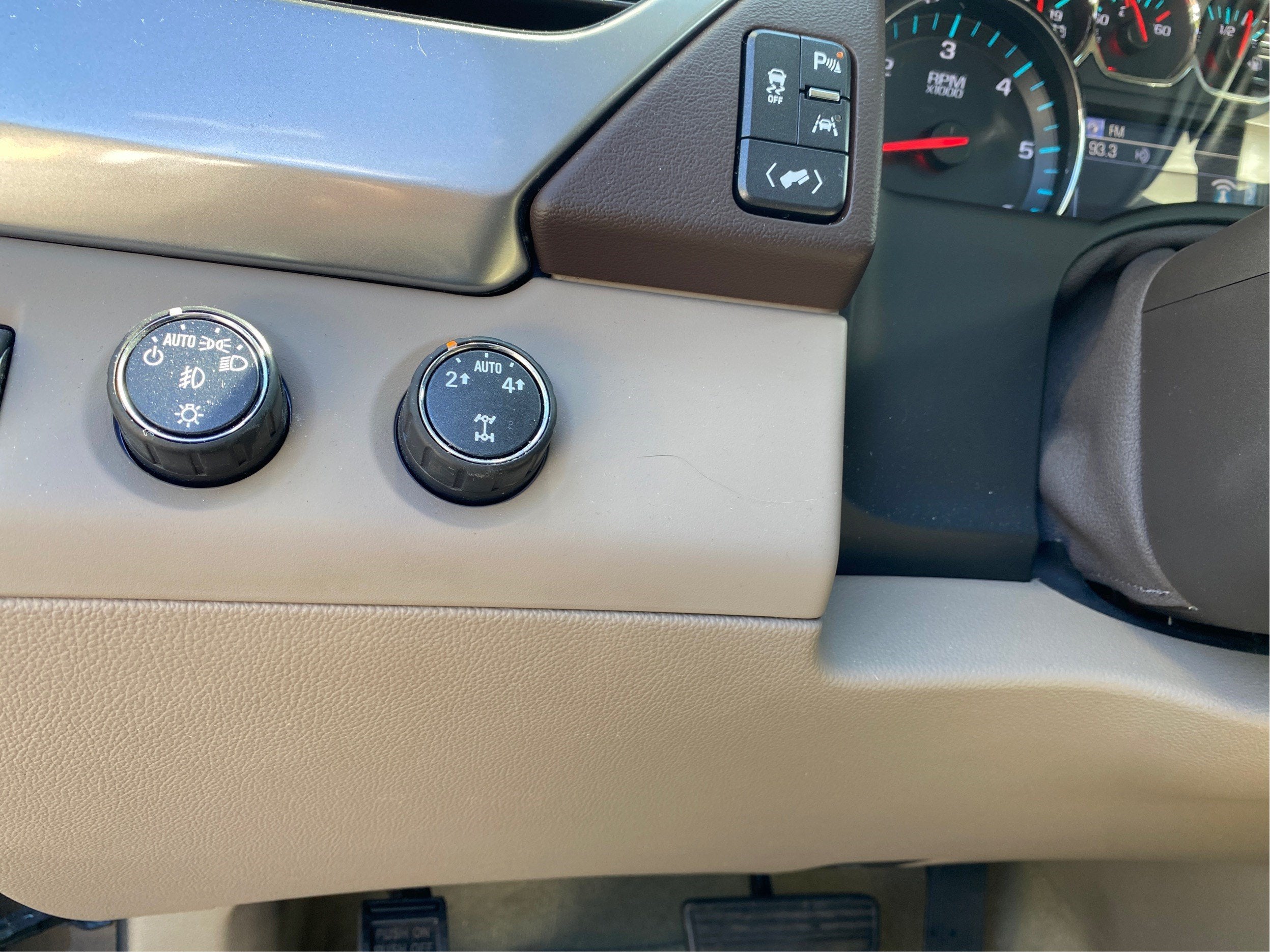 2016 Chevrolet Suburban LTZ