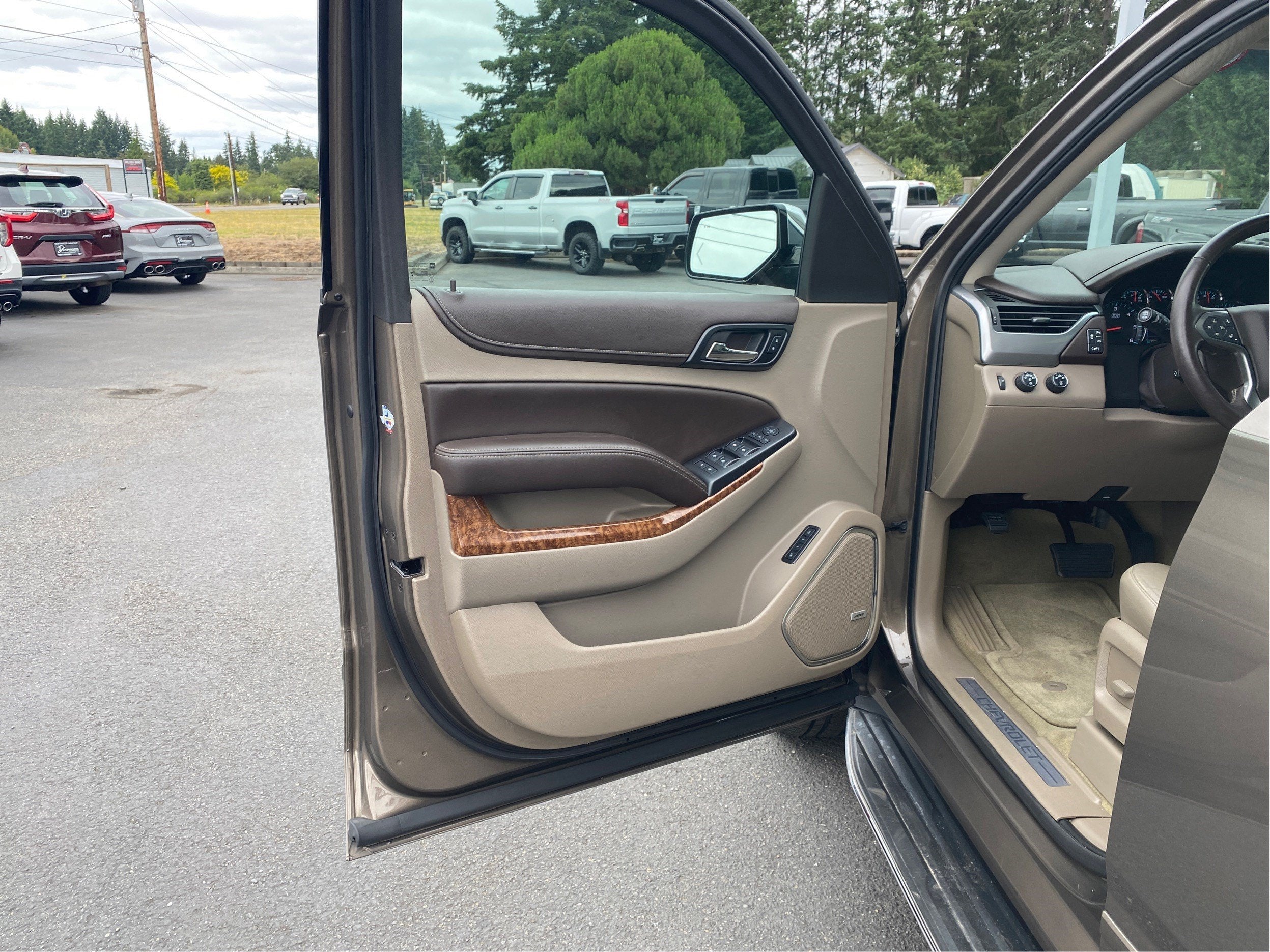 2016 Chevrolet Suburban LTZ