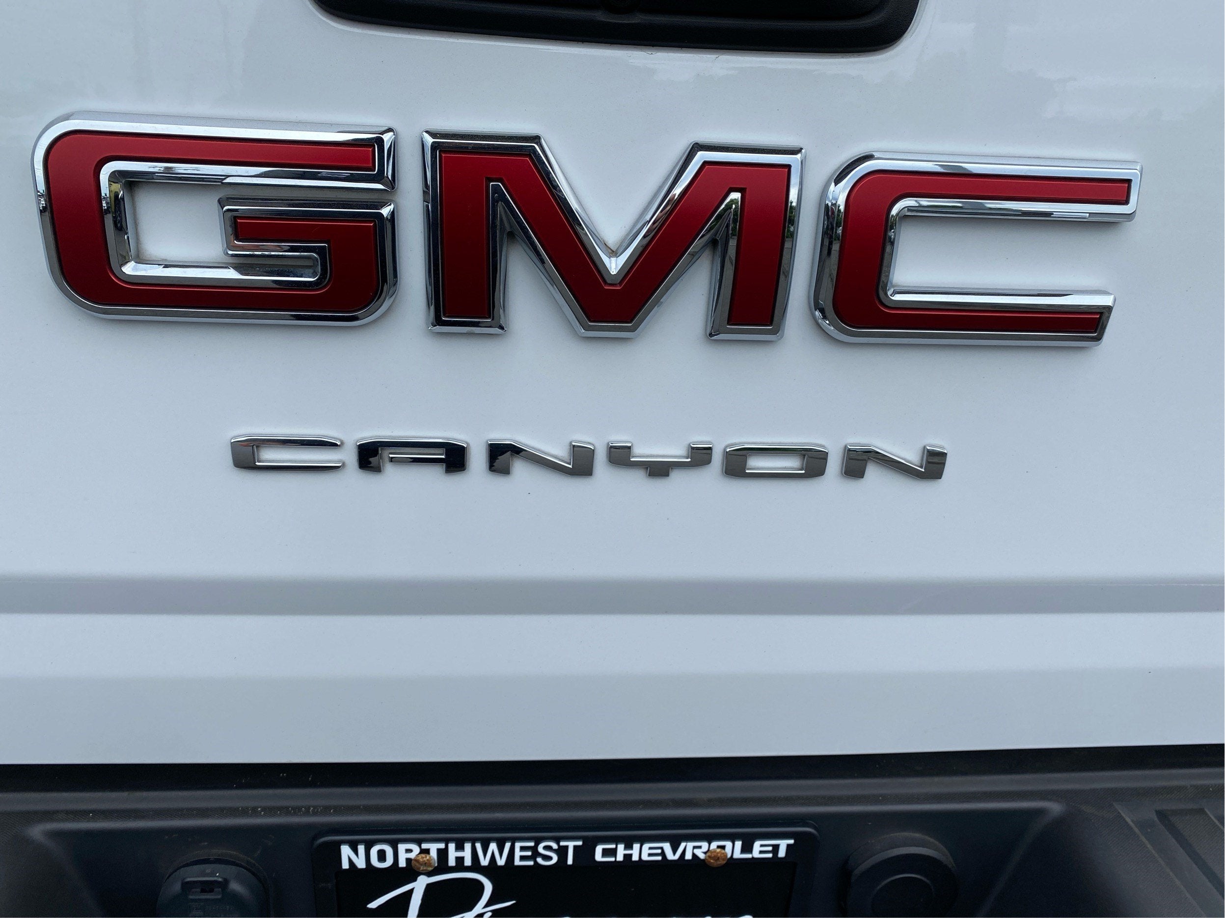 2021 GMC Canyon 4WD AT4 w/Leather