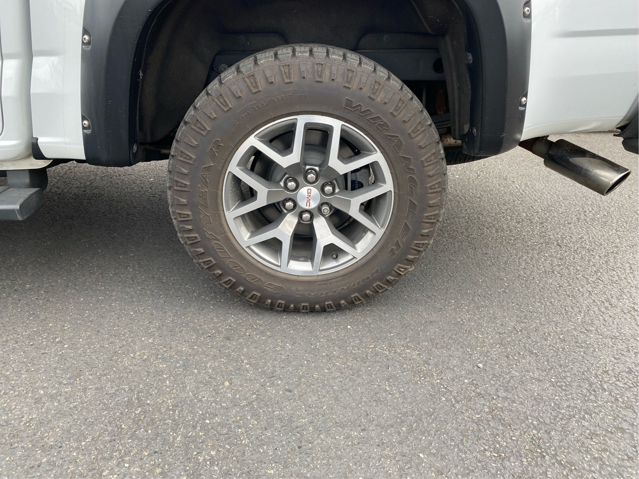 2021 GMC Canyon 4WD AT4 w/Leather