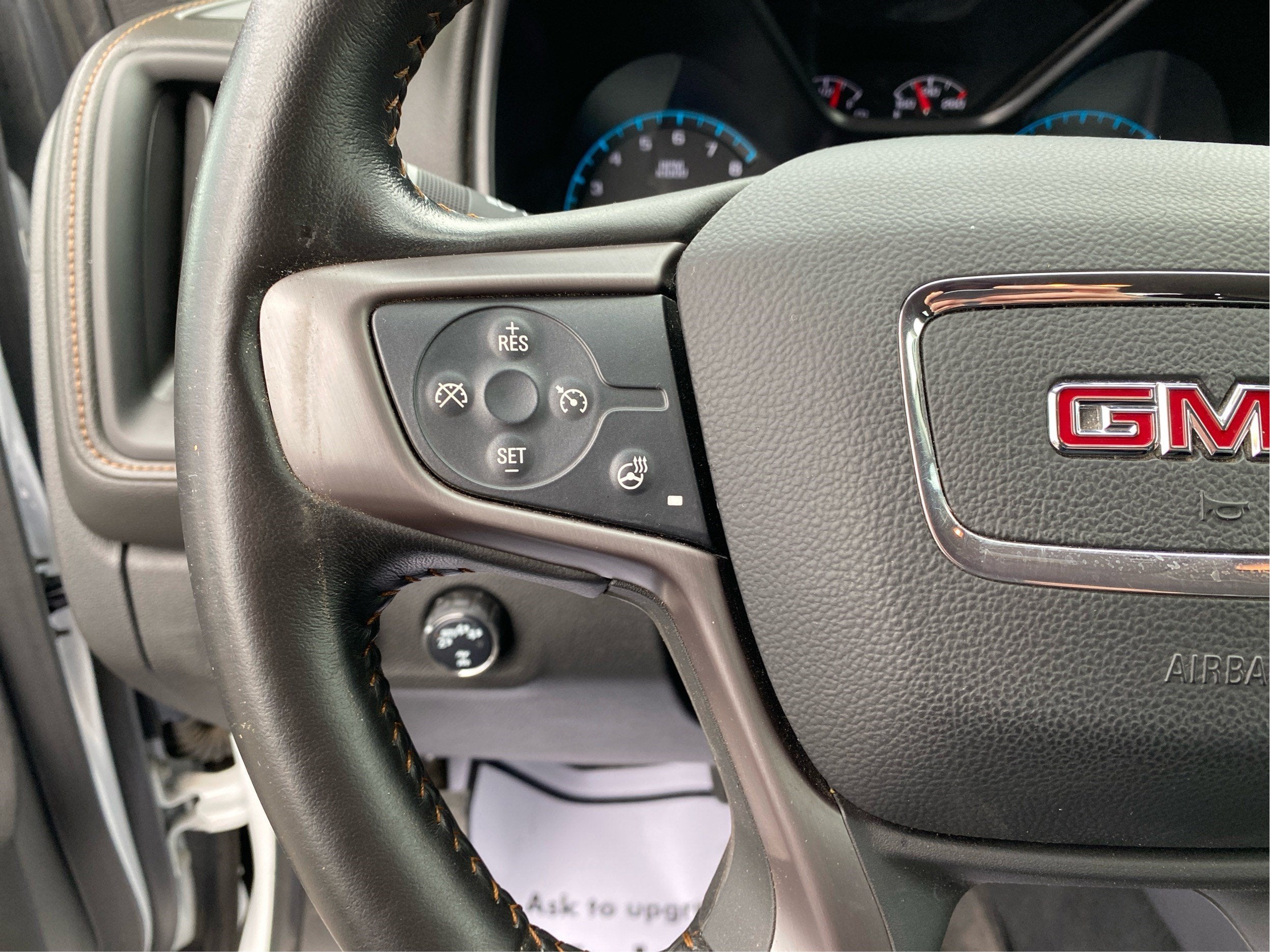 2021 GMC Canyon 4WD AT4 w/Leather