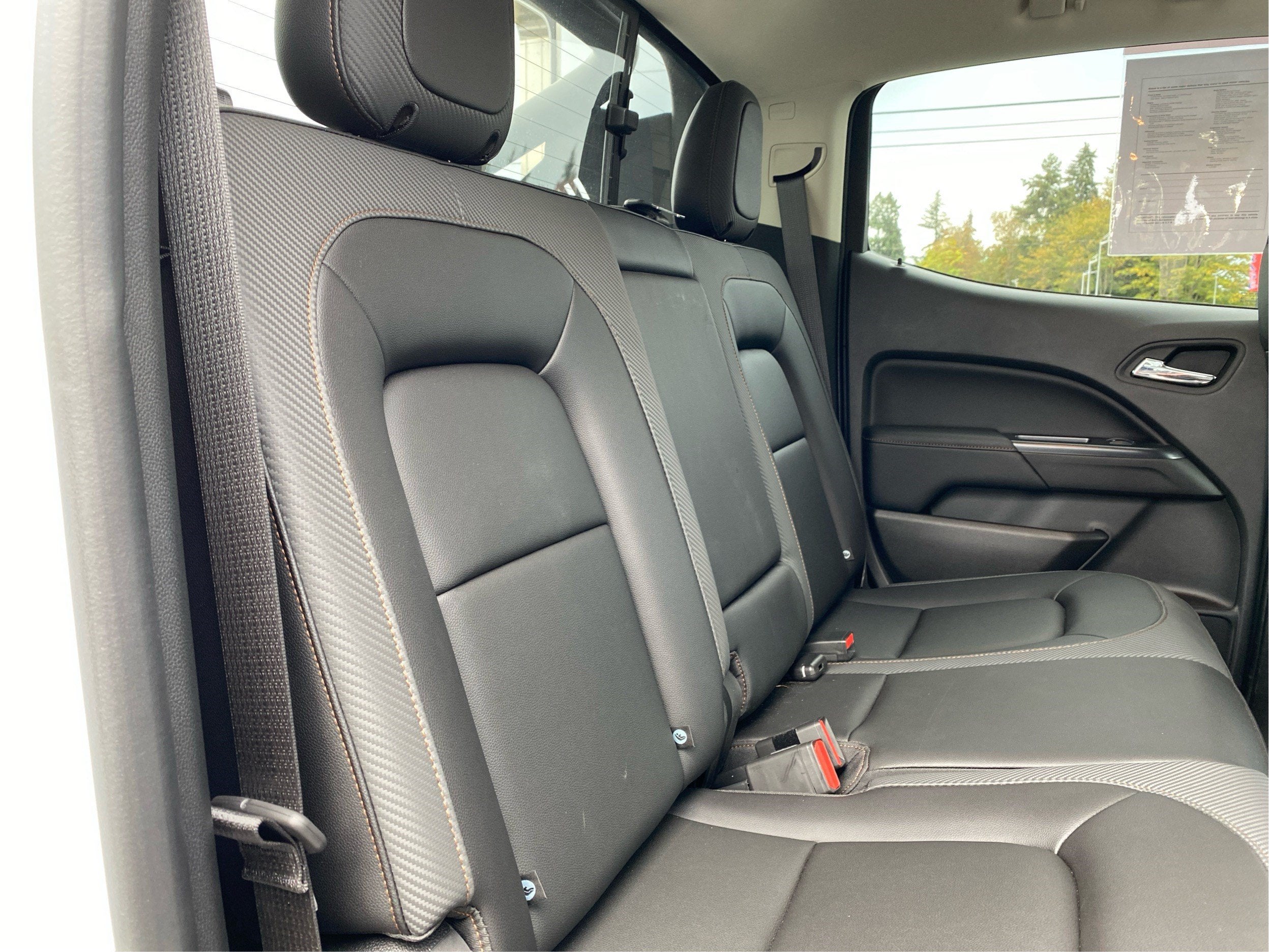 2021 GMC Canyon 4WD AT4 w/Leather