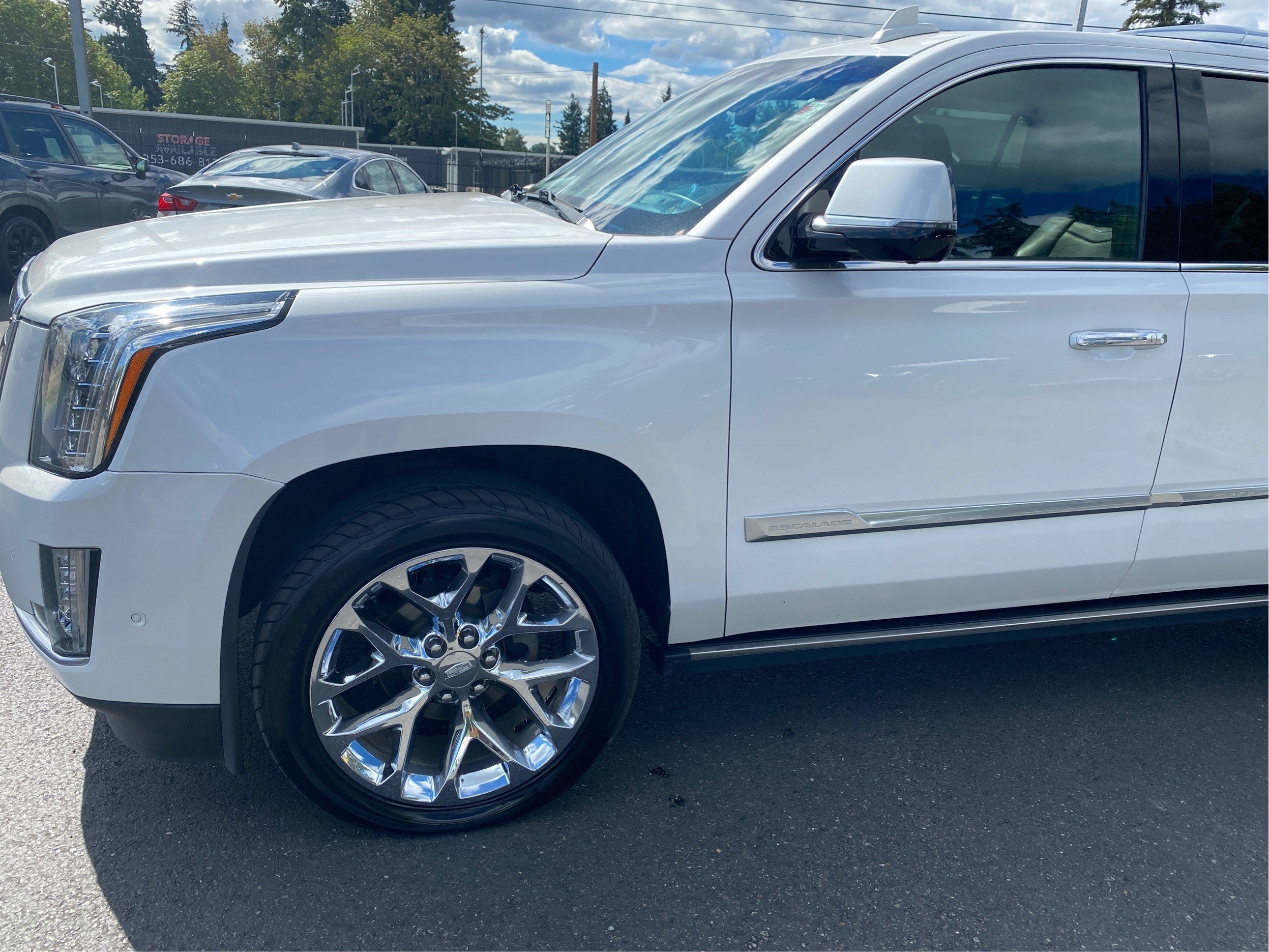 2019 Cadillac Escalade Platinum