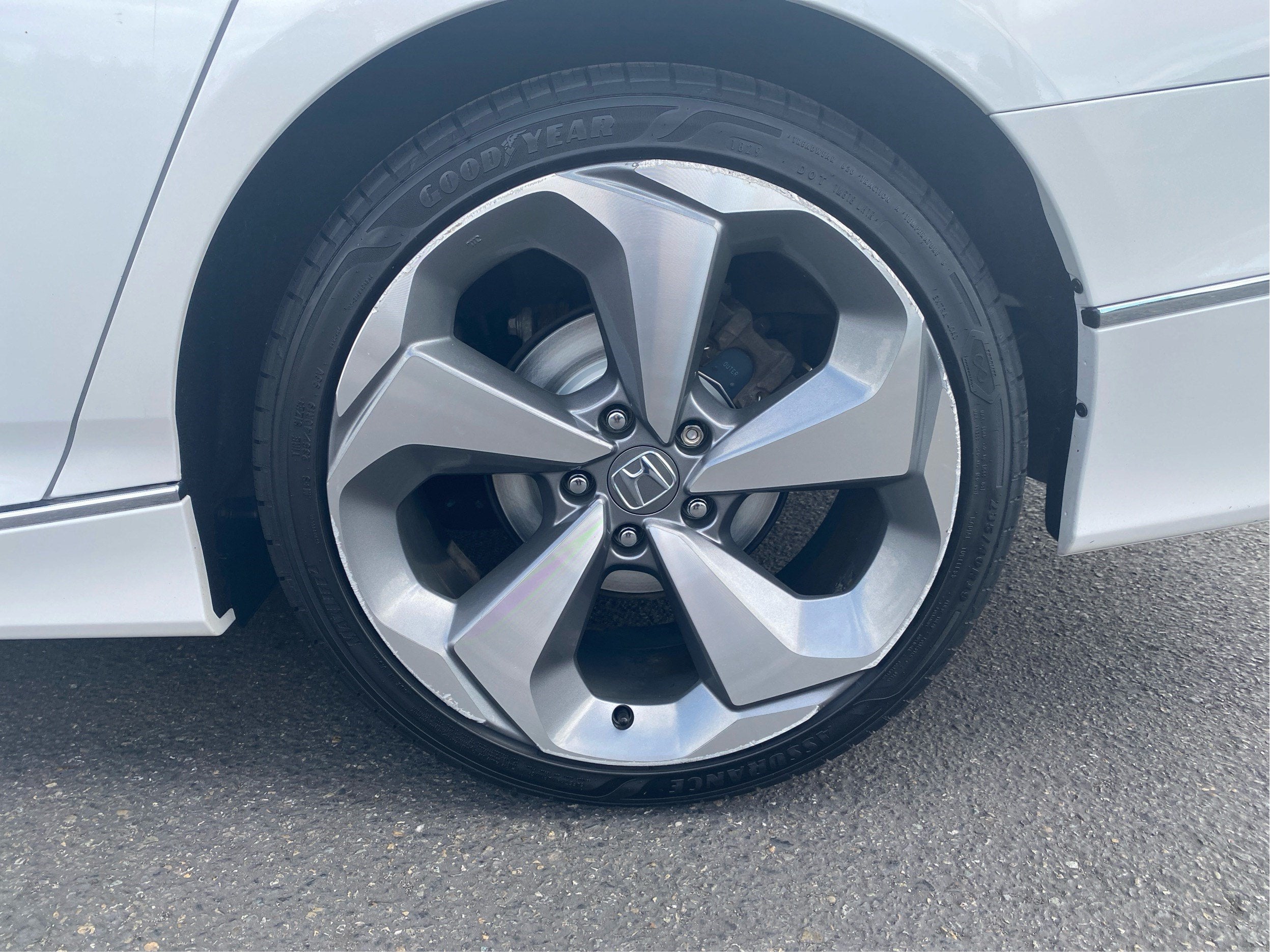 2019 Honda Accord Touring 2.0T