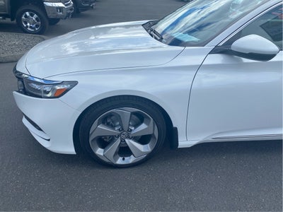2019 Honda Accord Touring 2.0T