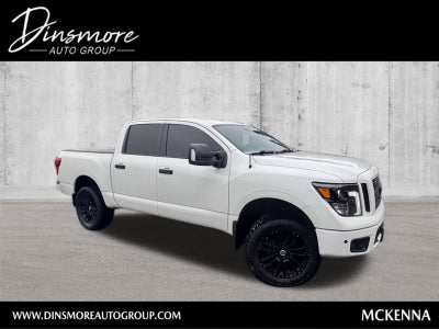 2018 Nissan TITAN SV