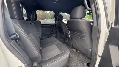 2018 Nissan TITAN SV