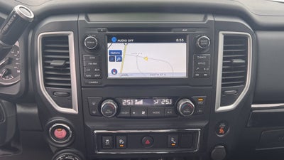 2018 Nissan TITAN SV