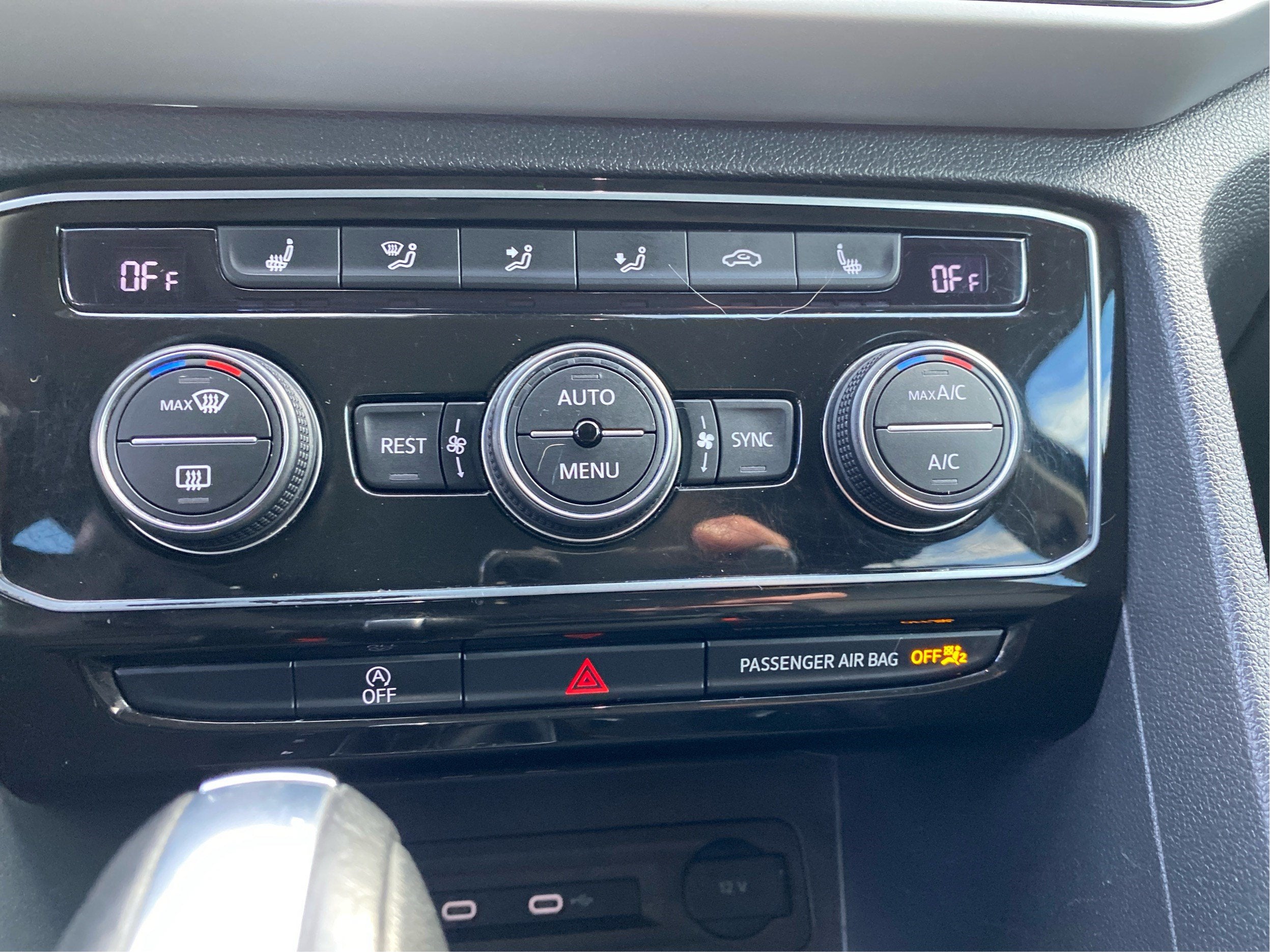 2022 Volkswagen Atlas 2.0T SEL