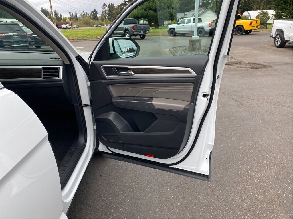 2023 Volkswagen Atlas 2.0T SE w/Technology