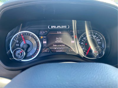 2022 RAM 3500 Big Horn Crew Cab 4x4 8' Box