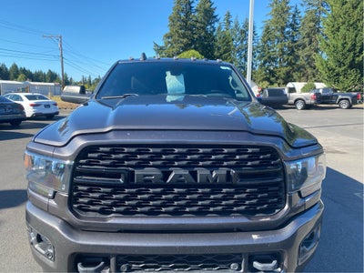 2022 RAM 3500 Big Horn Crew Cab 4x4 8' Box