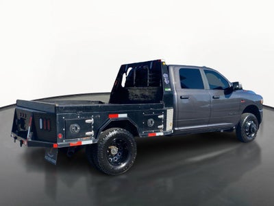2022 RAM 3500 Big Horn Crew Cab 4x4 8' Box
