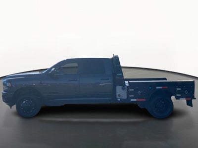 2022 RAM 3500 Big Horn Crew Cab 4x4 8' Box