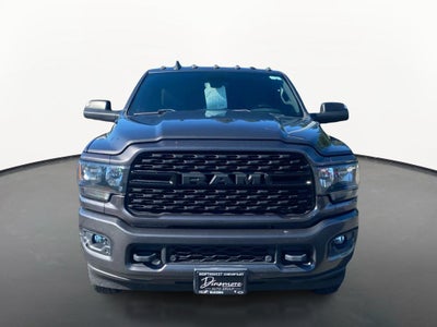 2022 RAM 3500 Big Horn Crew Cab 4x4 8' Box