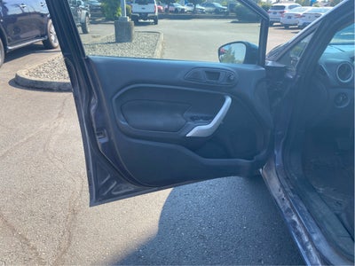 2013 Ford Fiesta SE