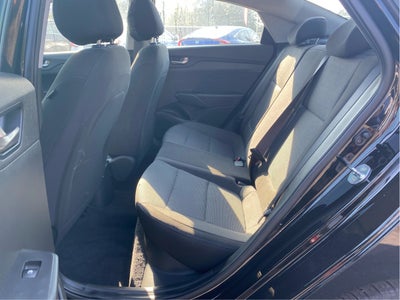 2022 Hyundai Accent SE