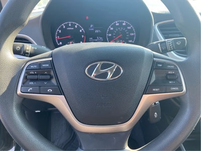 2022 Hyundai Accent SE